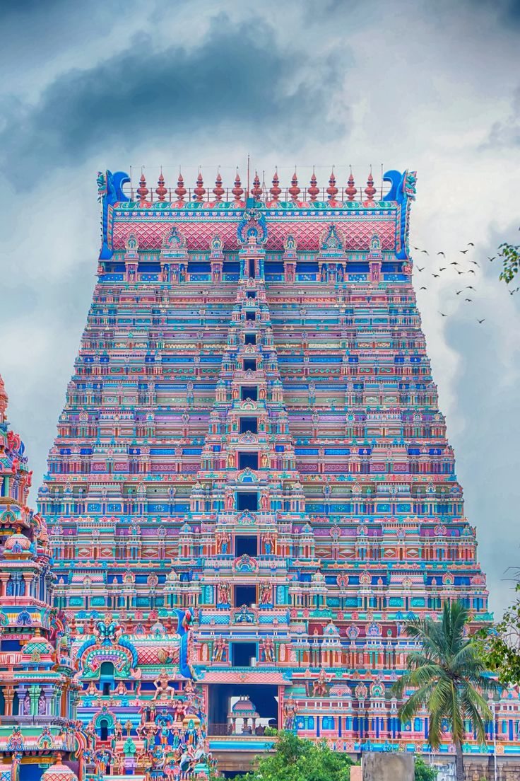 Srirangam Ranganathaswamy temple gopuram